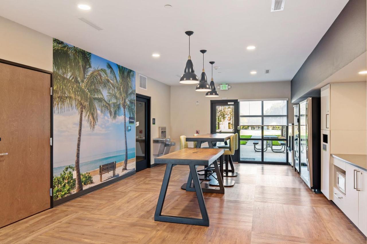 Extended Stay America Premier Suites - Tampa - Fairgrounds - Casino מראה חיצוני תמונה