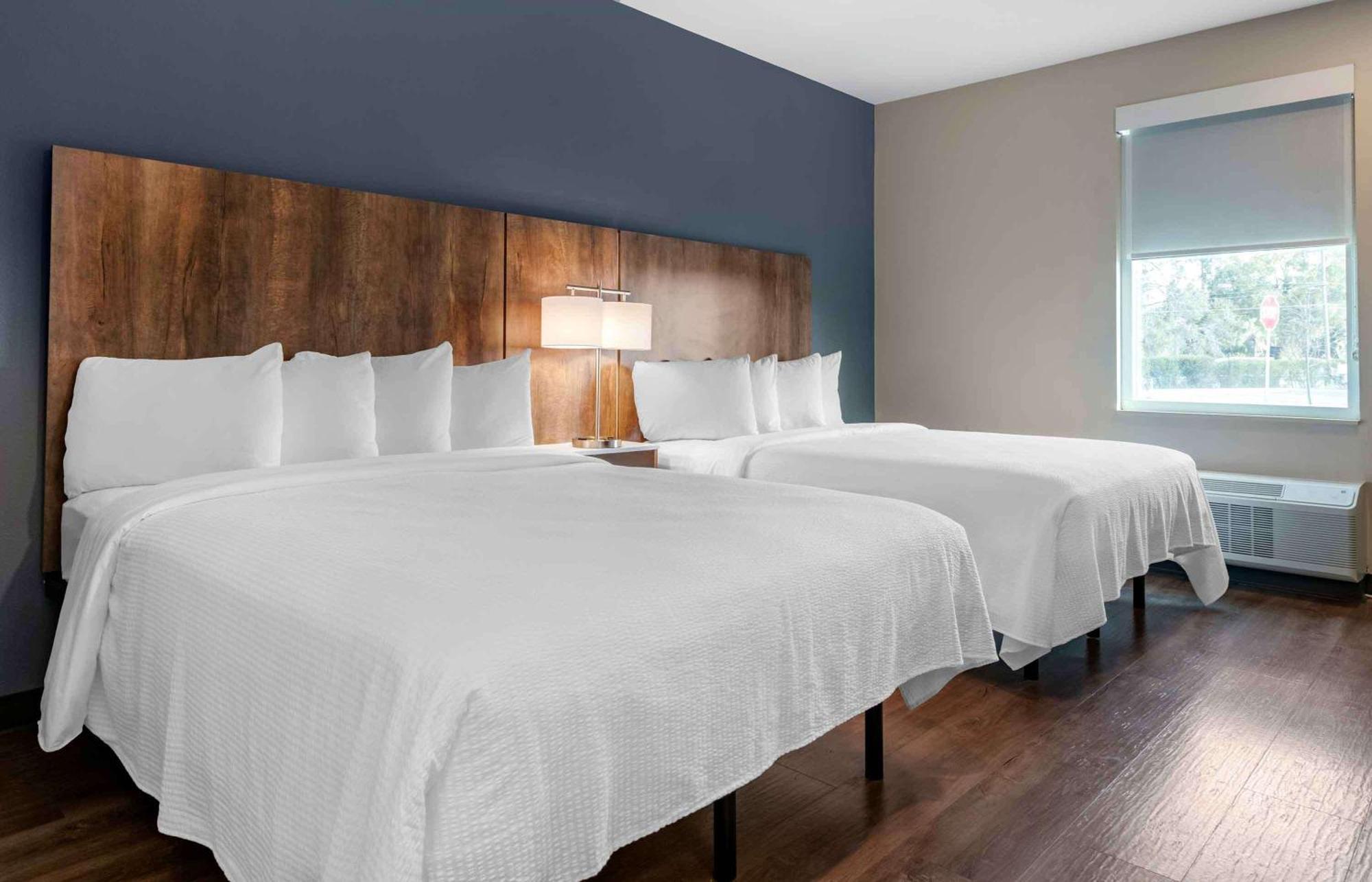 Extended Stay America Premier Suites - Tampa - Fairgrounds - Casino מראה חיצוני תמונה