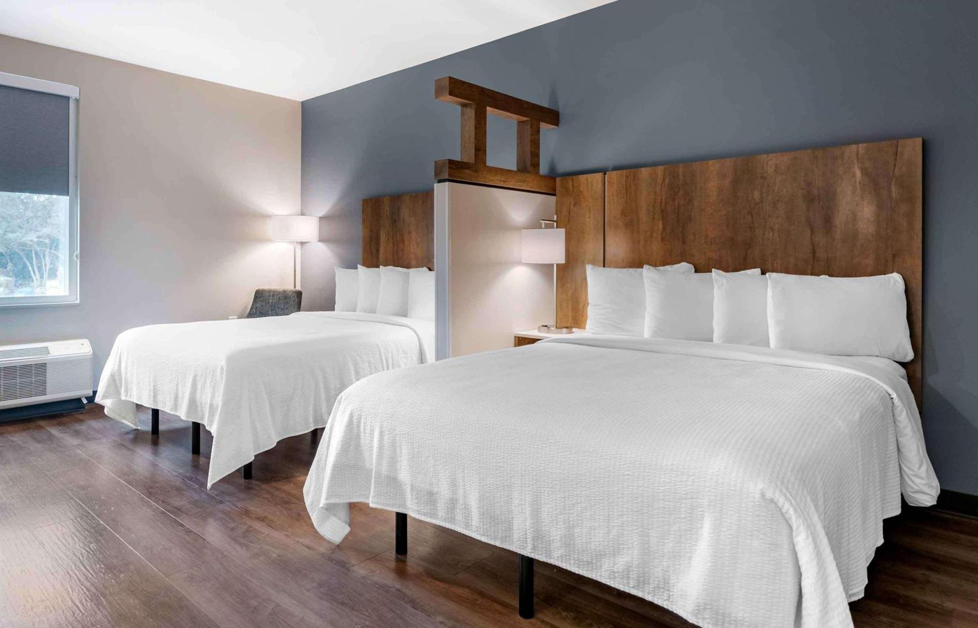 Extended Stay America Premier Suites - Tampa - Fairgrounds - Casino מראה חיצוני תמונה